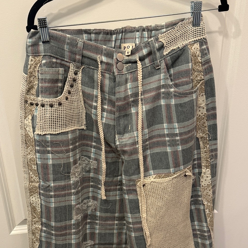 POL Plaid Patchwork Wide-Leg Pants with Crochet Patches - Picture 1 of 17
